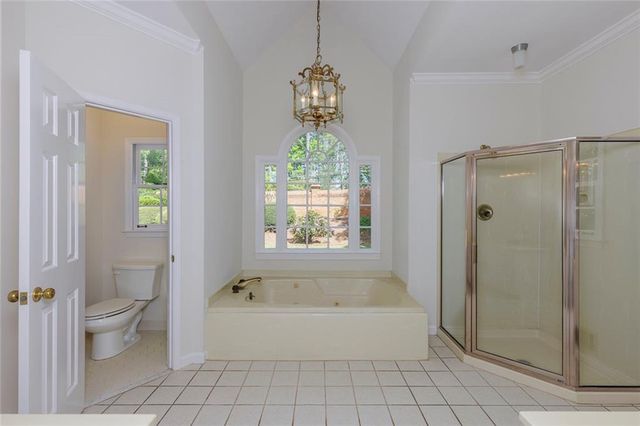 2184 Brooke Farm Court, Dunwoody, GA 30338