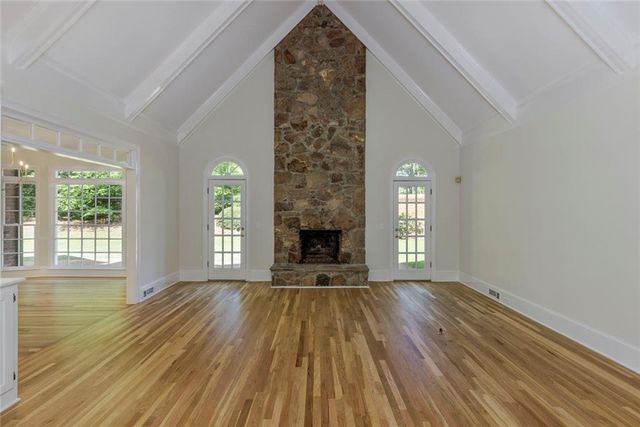 2184 Brooke Farm Court, Dunwoody, GA 30338