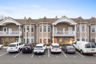 5 Jacqueline Way, North Babylon, NY 11703