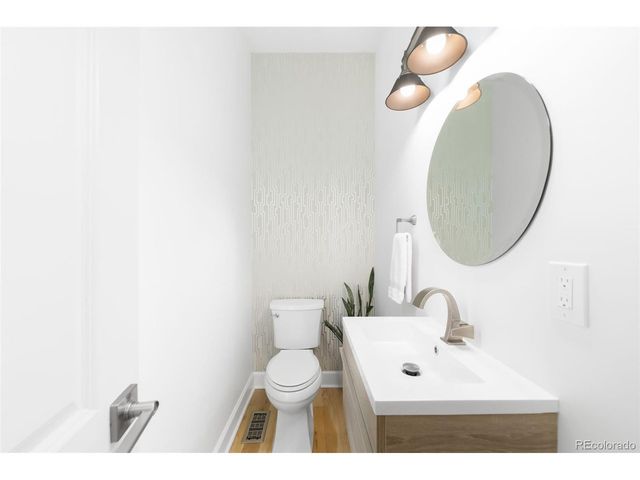 3250 W Hayward Pl, Denver, CO 80211