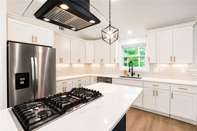 2265 Hillbriar Drive, Buford, GA 30518