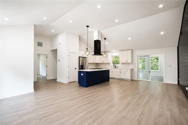 2265 Hillbriar Drive, Buford, GA 30518