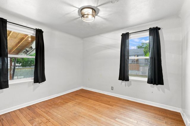 2630 W Lacrosse Ave, Spokane, WA 99205