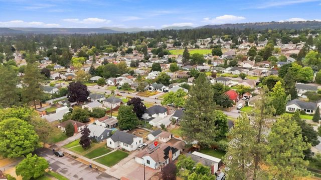 2630 W Lacrosse Ave, Spokane, WA 99205