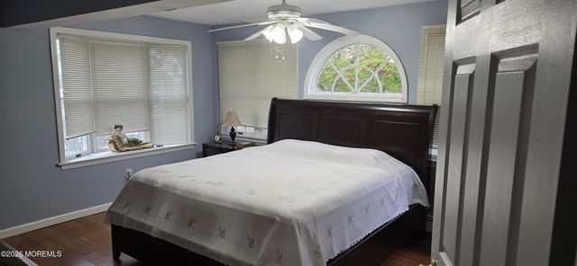 30 Gladney Avenue, Toms River, NJ 08753