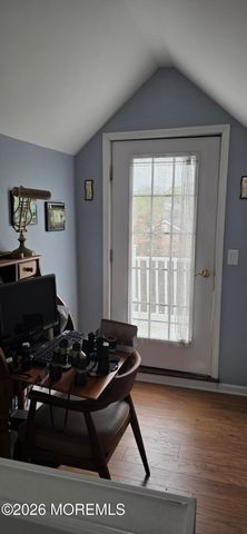 30 Gladney Avenue, Toms River, NJ 08753