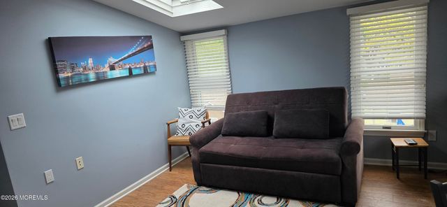 30 Gladney Avenue, Toms River, NJ 08753