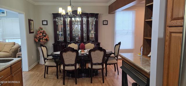 30 Gladney Avenue, Toms River, NJ 08753