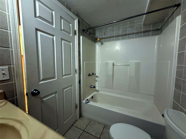 2020 MAYOL ROAD, Haines City, FL 33844