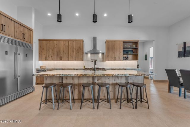 38024 N 15TH Avenue, Phoenix, AZ 85086