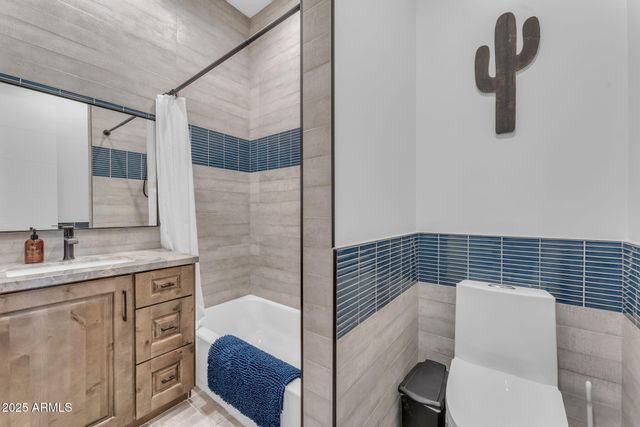 38024 N 15TH Avenue, Phoenix, AZ 85086