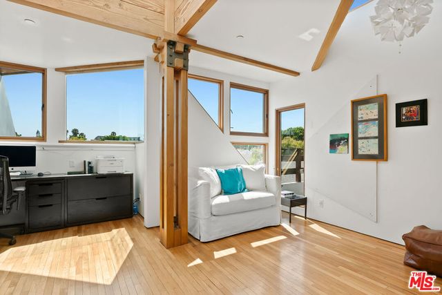 3121 Frederick Street, Santa Monica, CA 90405