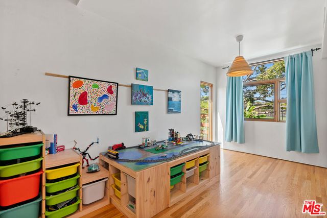 3121 Frederick Street, Santa Monica, CA 90405
