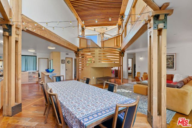 3121 Frederick Street, Santa Monica, CA 90405