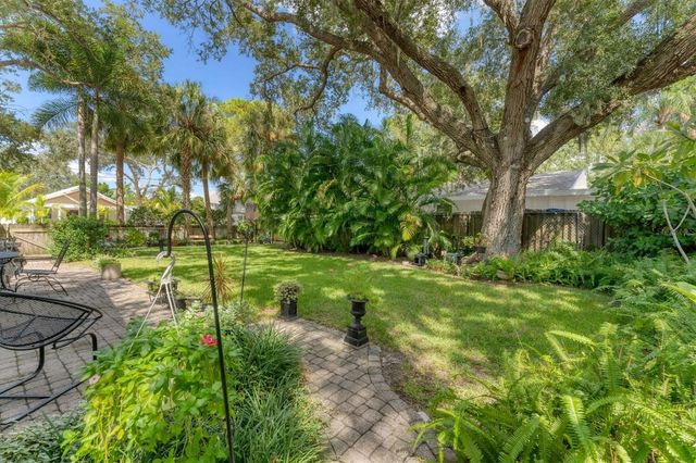 401 28TH STREET W, Bradenton, FL 34205