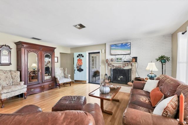 401 28TH STREET W, Bradenton, FL 34205