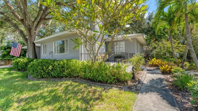 401 28TH STREET W, Bradenton, FL 34205