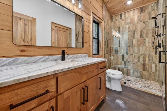 328 Crabapple Drive, Blue Ridge, GA 30513