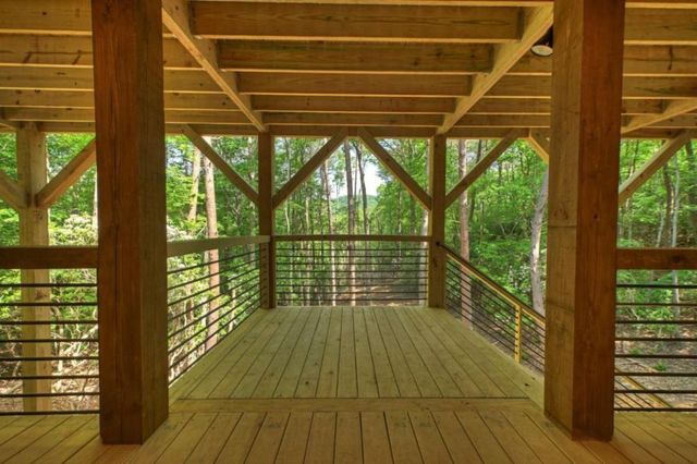 328 Crabapple Drive, Blue Ridge, GA 30513