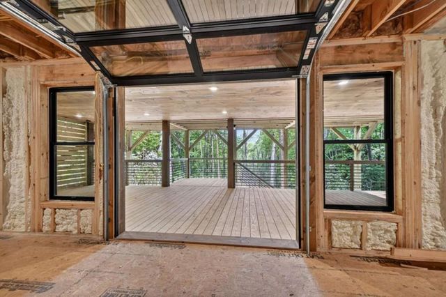 328 Crabapple Drive, Blue Ridge, GA 30513