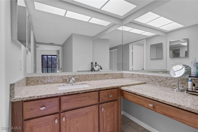 420 Fox Haven DR 3208, Naples, FL 34104