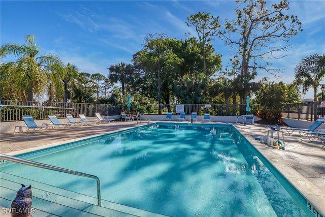 420 Fox Haven DR 3208, Naples, FL 34104