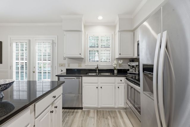 1020 Caldwell Ln, Nashville, TN 37204