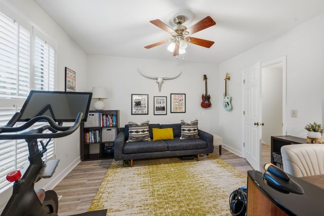1020 Caldwell Ln, Nashville, TN 37204