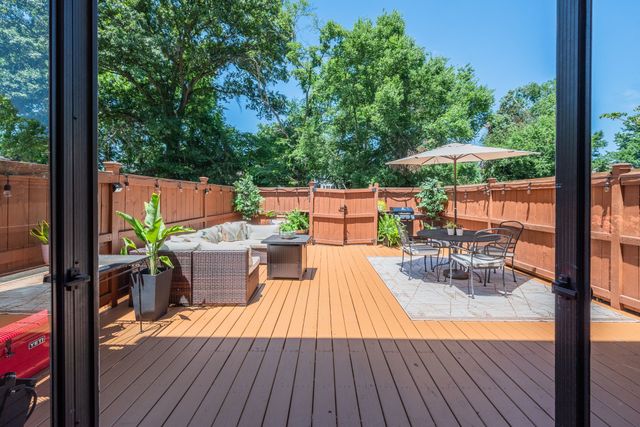1020 Caldwell Ln, Nashville, TN 37204