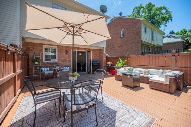 1020 Caldwell Ln, Nashville, TN 37204