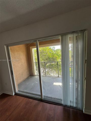 4848 N State Road 7 4306, Coconut Creek, FL 33073