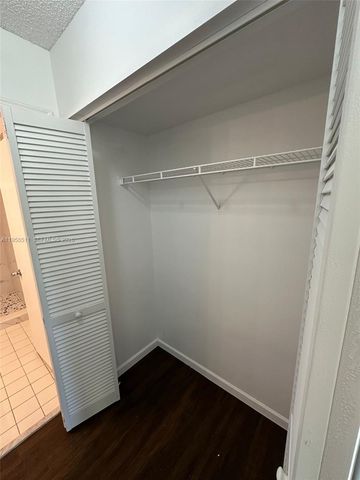 4848 N State Road 7 4306, Coconut Creek, FL 33073