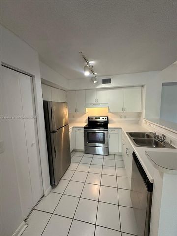 4848 N State Road 7 4306, Coconut Creek, FL 33073