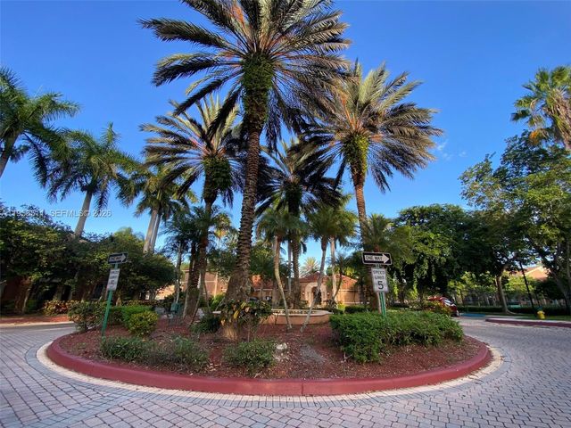 4848 N State Road 7 4306, Coconut Creek, FL 33073