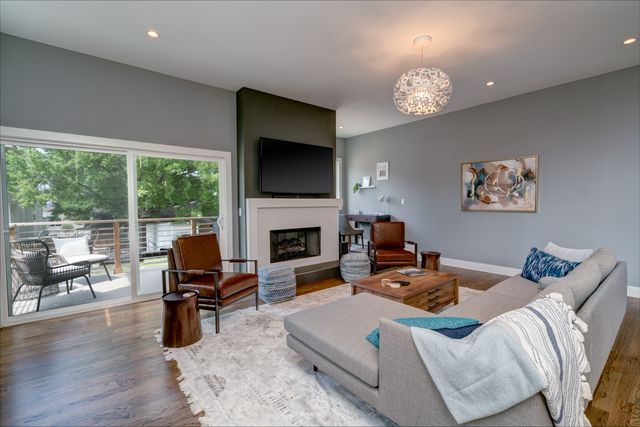 936 Southside Pl, Nashville, TN 37203