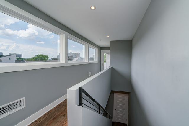 936 Southside Pl, Nashville, TN 37203
