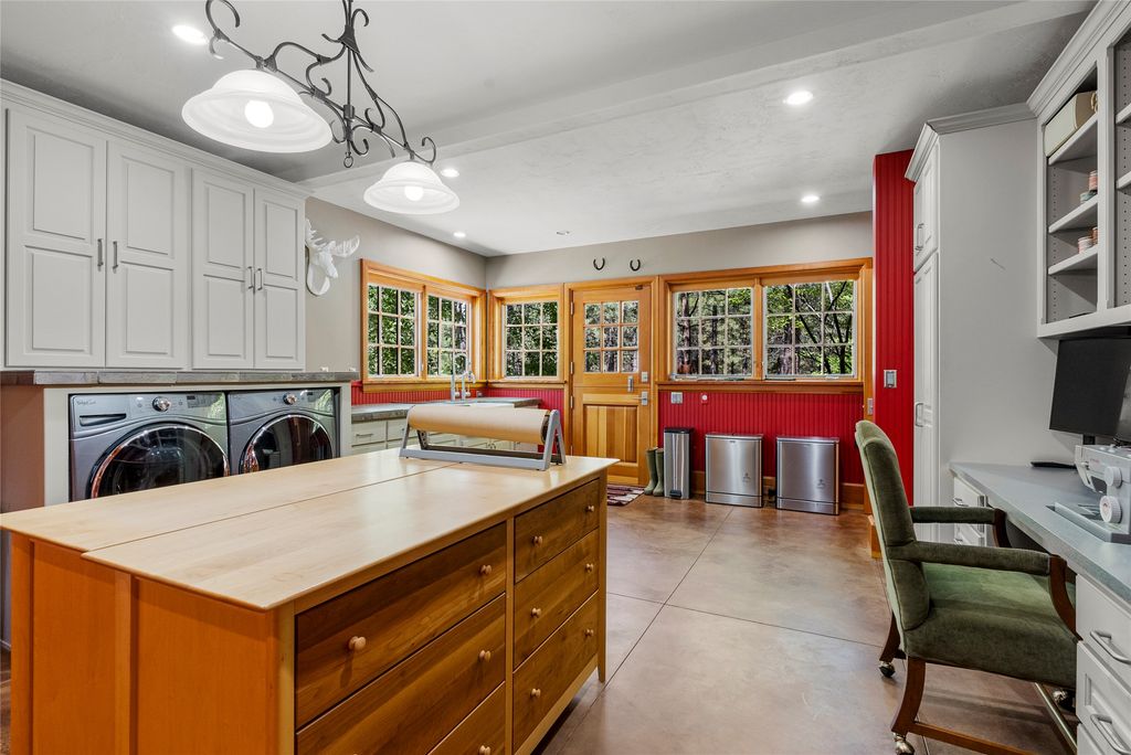 594 Bunkhouse Road, Darby, MT 59829 photo 38