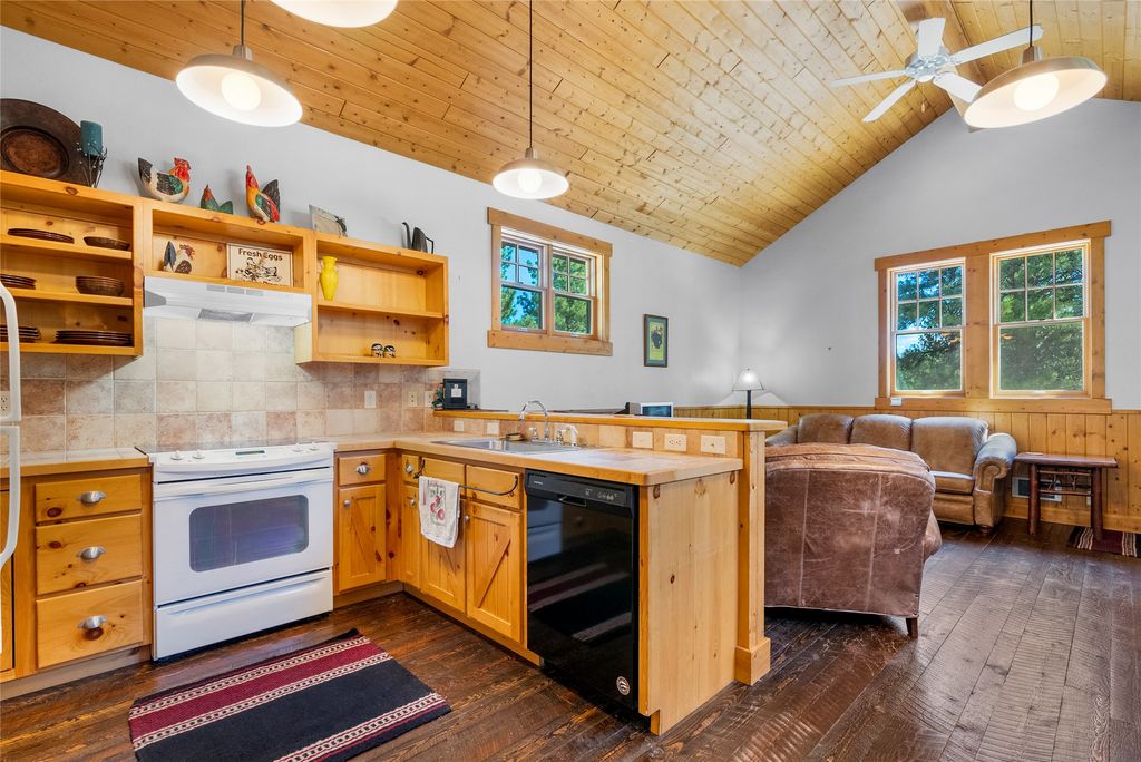 594 Bunkhouse Road, Darby, MT 59829 photo 71