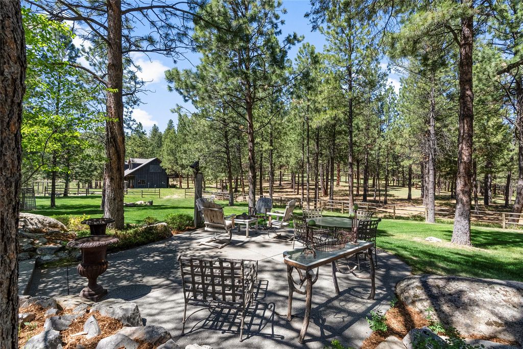 594 Bunkhouse Road, Darby, MT 59829 photo 8