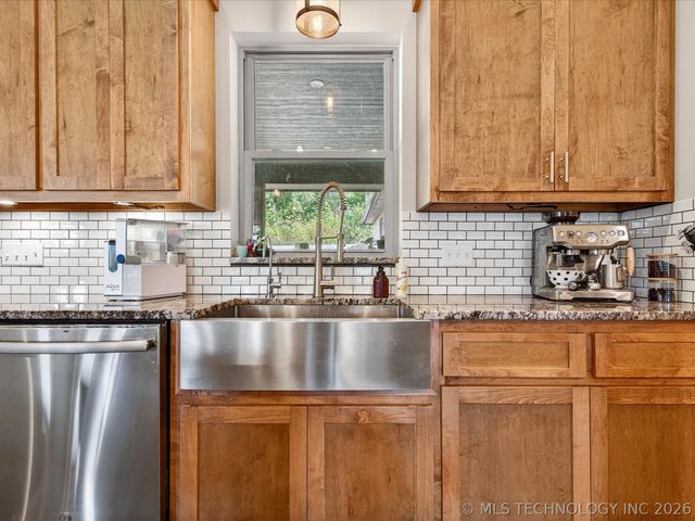393152 W 2600 Road, Ochelata, OK 74051