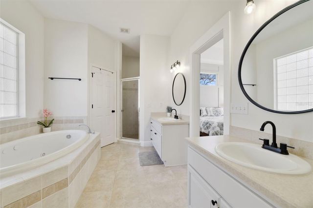 1401 HIDDEN OAKS BEND, St Cloud, FL 34771