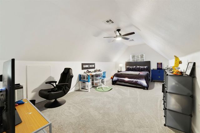 1401 HIDDEN OAKS BEND, St Cloud, FL 34771