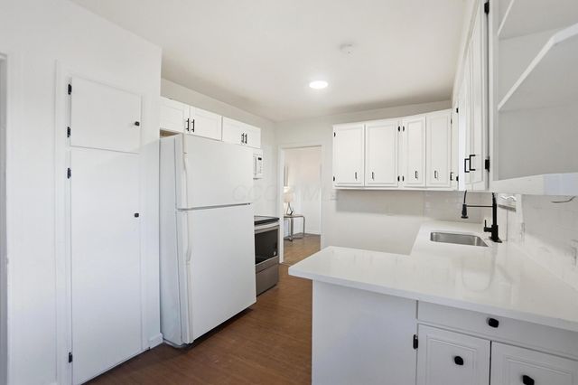 808 S Hague Avenue, Columbus, OH 43204