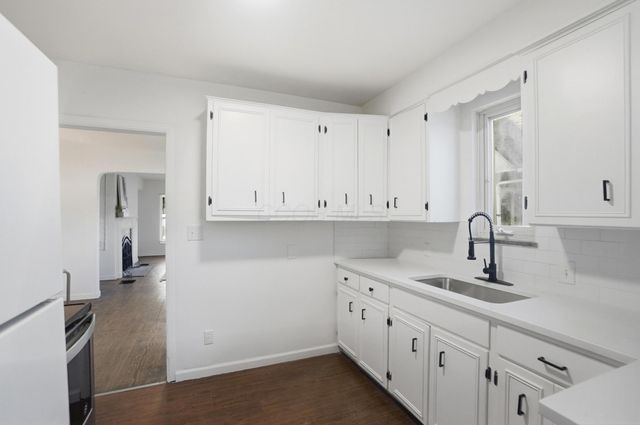 808 S Hague Avenue, Columbus, OH 43204