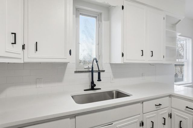 808 S Hague Avenue, Columbus, OH 43204