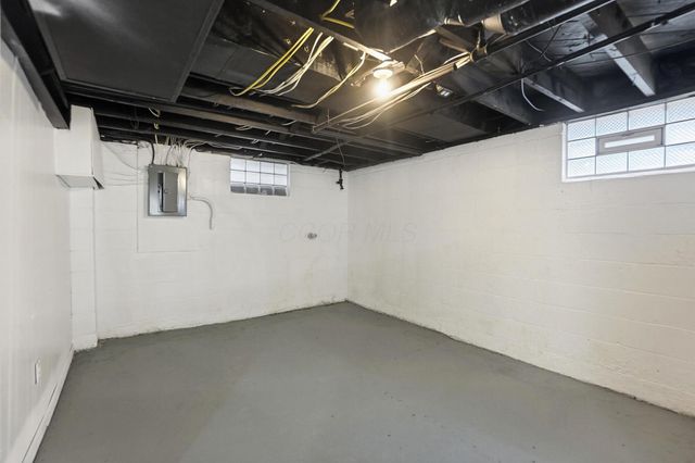 808 S Hague Avenue, Columbus, OH 43204