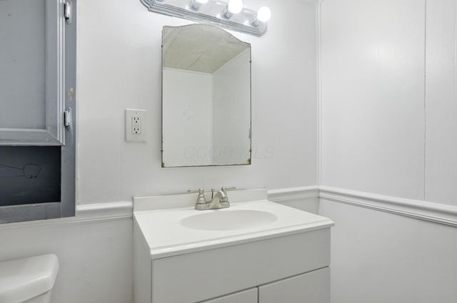 808 S Hague Avenue, Columbus, OH 43204