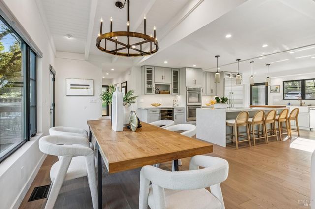 1143-1145 Hill Rd, Glen Ellen, CA 95442