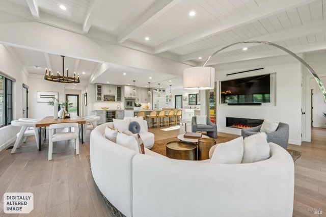 1143-1145 Hill Rd, Glen Ellen, CA 95442