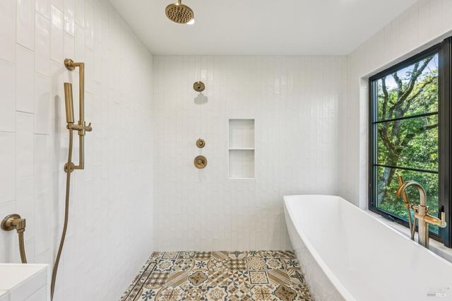 1143-1145 Hill Rd, Glen Ellen, CA 95442